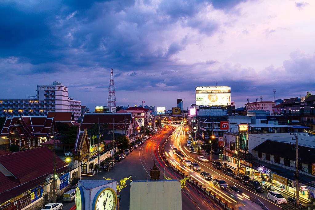 The Moon Hostel Huahin Exterior photo